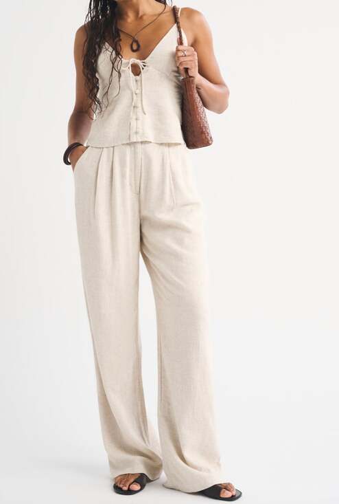 Abercrombie & Fitch Pants - Abercrombie A&F Sloane Linen-Blend Tailored Wide Leg Pant in Oat Ivory Medium